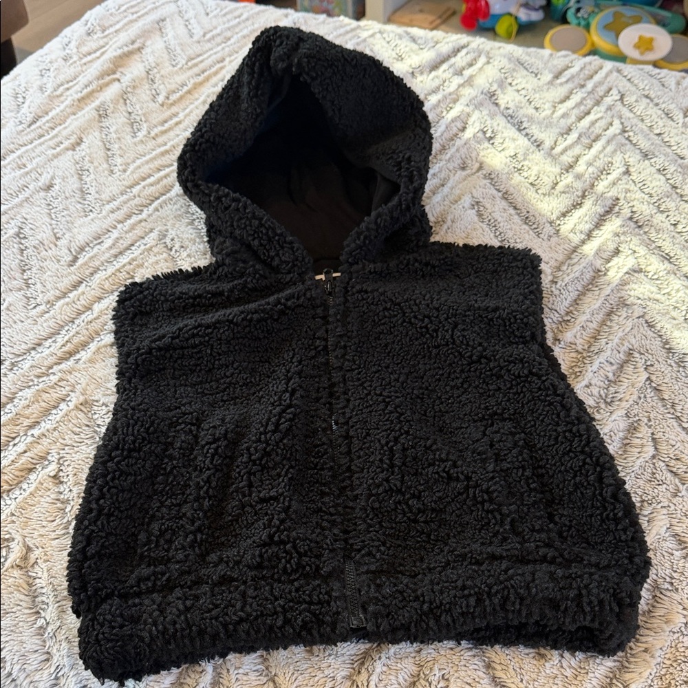 Old Navy Black Fleece Kids Vest